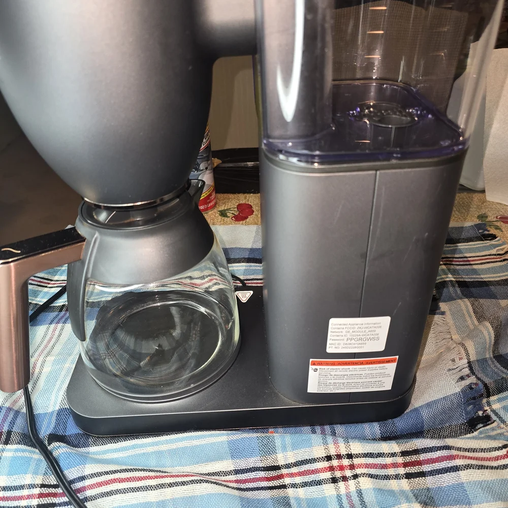 Williams Sonoma Matte Black Drip Coffee Brewer with Glass Carafe